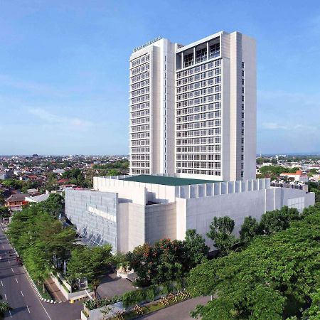 Grand Mercure Solo Baru Exterior photo